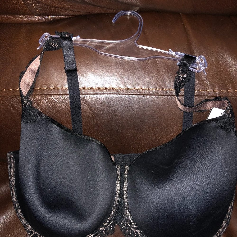 NWT WACOAL full figure black lace/smooth bra 40G